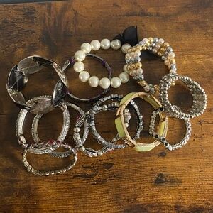 Lot of 12 Stretch Bracelets